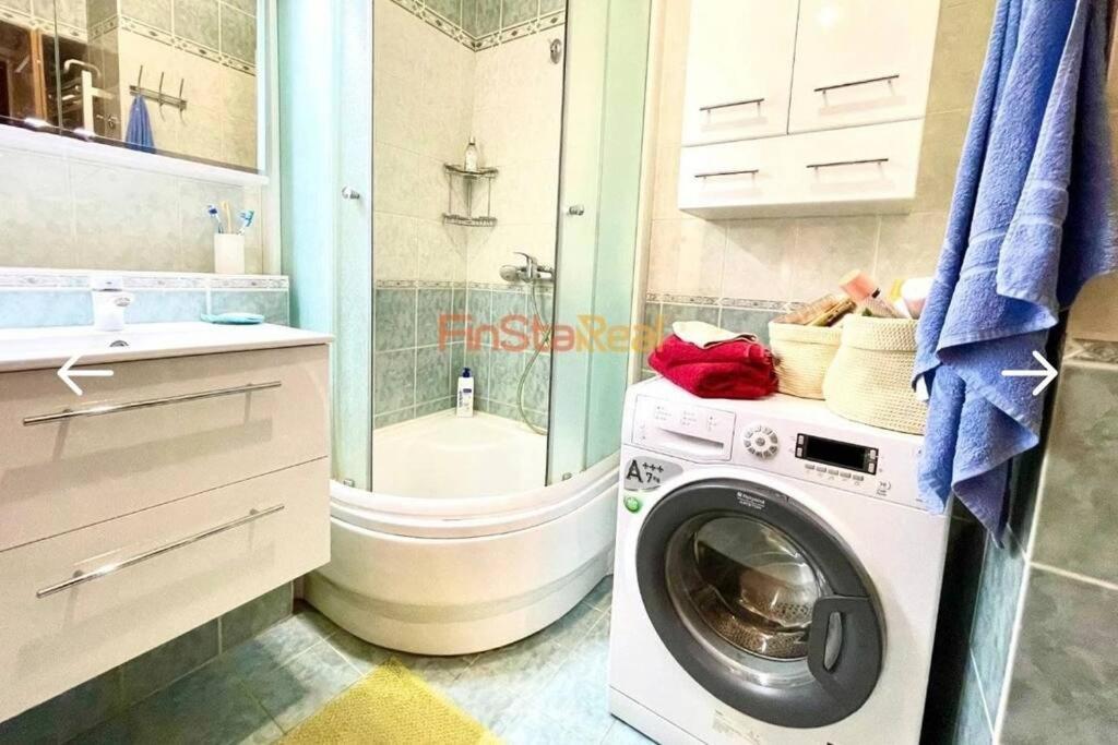 Economy Apartment 2 Min From The Main Station Bratysława Zewnętrze zdjęcie